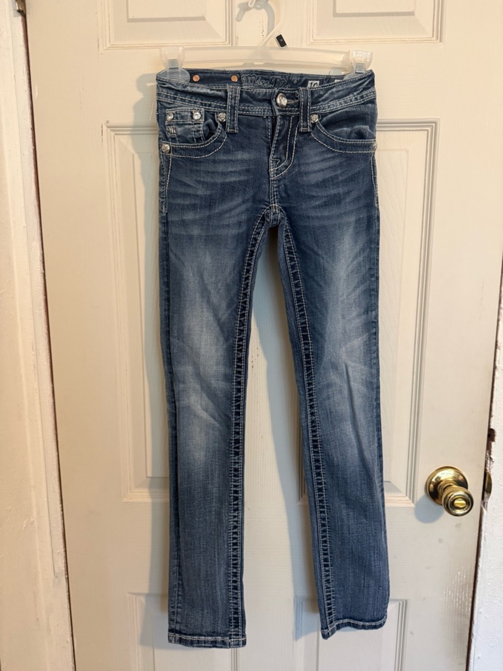 Miss Me Girls Skinny Jeans in Faded Blue Wash